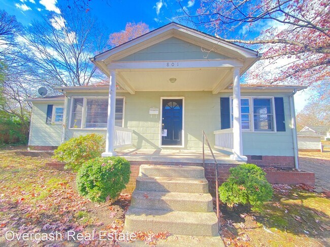 Foto del edificio - 3 br, 2 bath House - 801 Ruth Ave