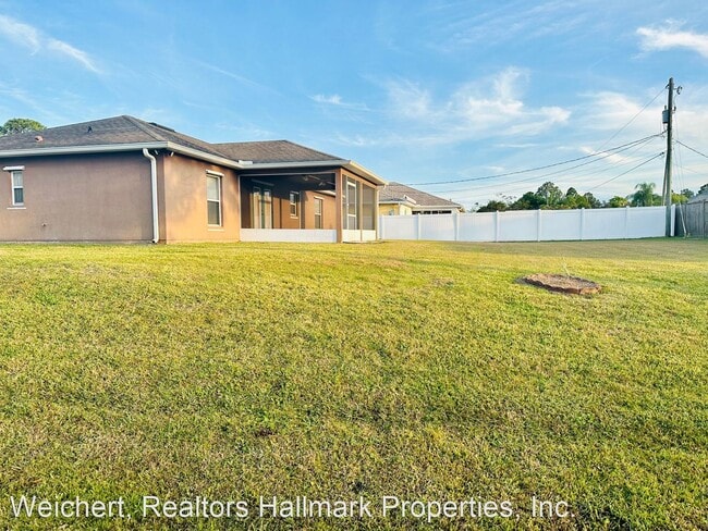 Building Photo - 3 br, 2 bath House - 1442 Deming Dr, SE