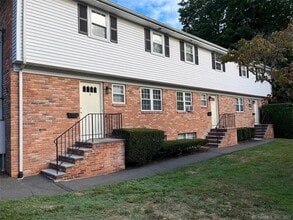 Building Photo - 37 Bouton St E