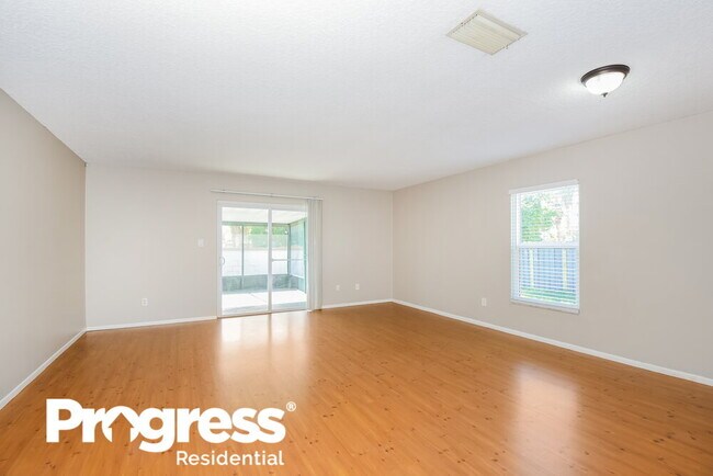 Building Photo - 3188 Pinto Dr