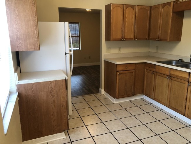 Foto del edificio - 2401 Everett St
