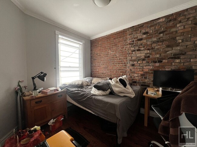 Foto del edificio - E 9TH ST.