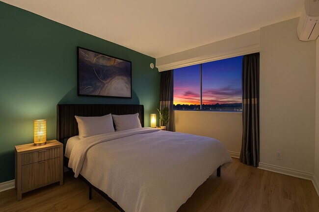 Foto del edificio - 969 Hilgard Ave