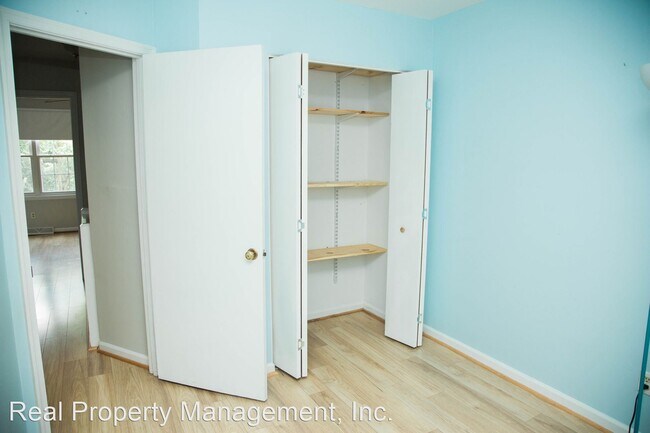 Building Photo - 3 br, 2.5 bath House - 1548 Cool Spring Rd.