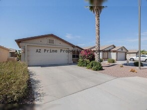 Building Photo - 3431 E Torrey Pines Ln