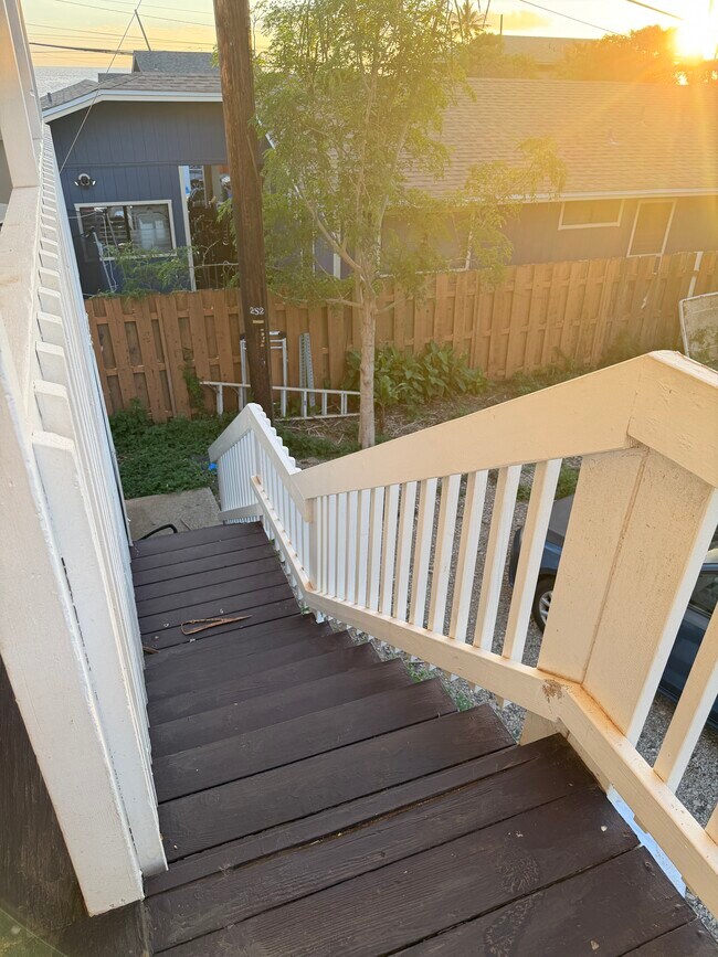 Foto del edificio - 87-119 Hakimo Rd