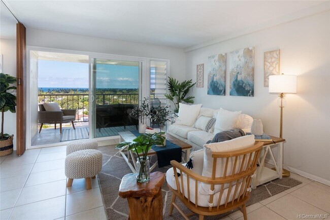 Ocean View Living Room - 14 Aulike St