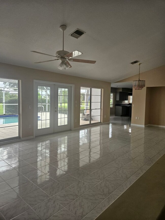Building Photo - Deep Creek Pool Home