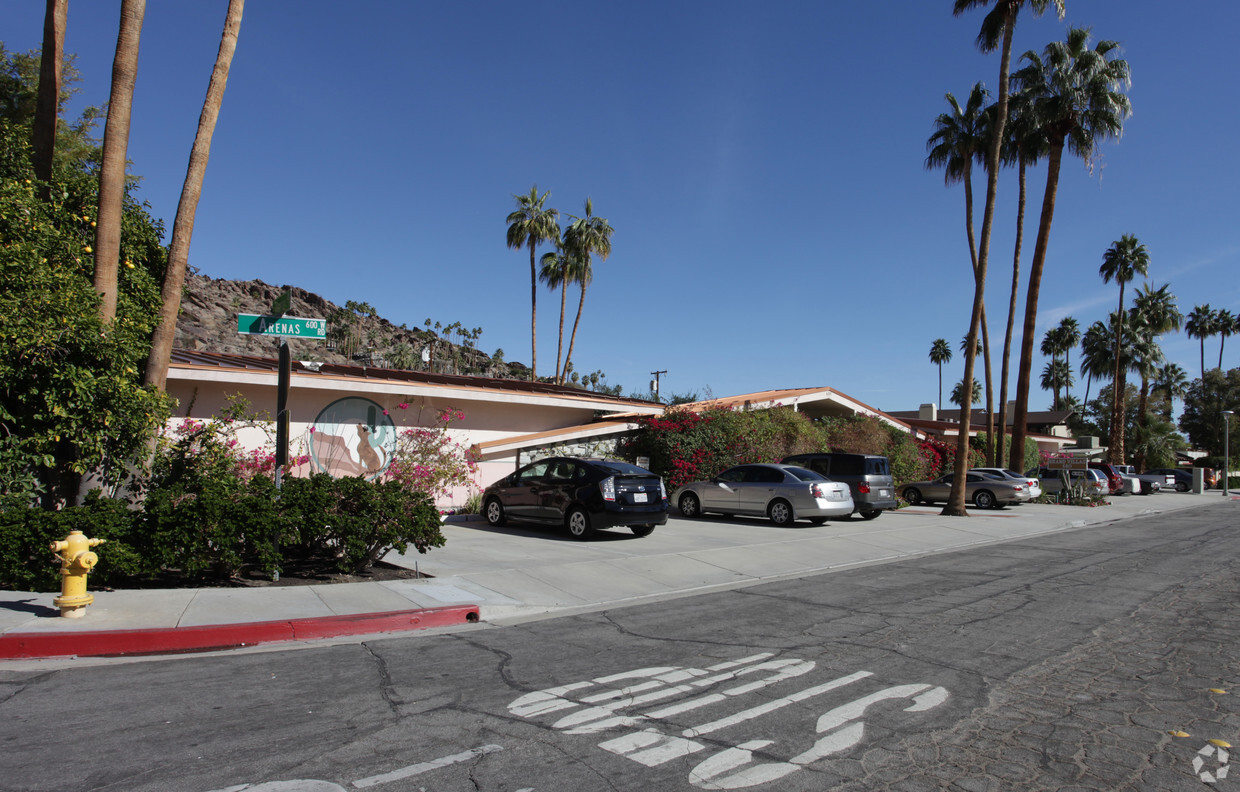 Primary Photo - Brand Villas