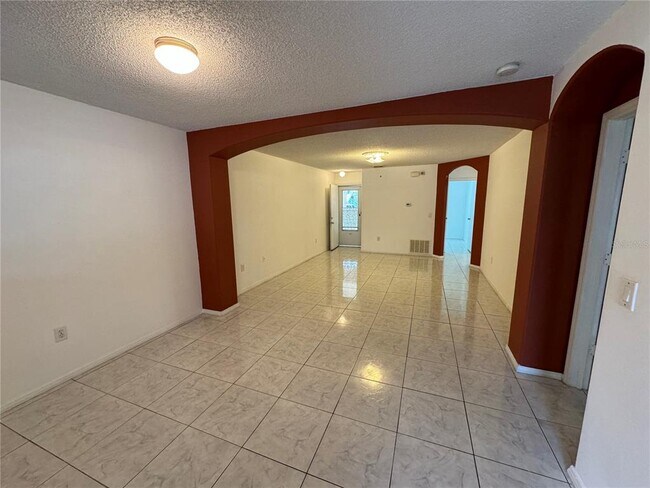 Foto del edificio - 13415 Fairway Glen Dr