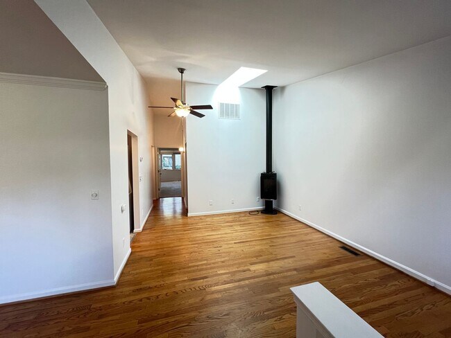 Foto del edificio - Branchlands Condo