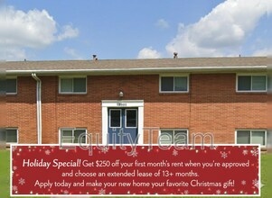 Building Photo - 1005 E Pearl St