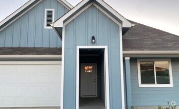 Building Photo - 100 Ft Clark Spgs Dr