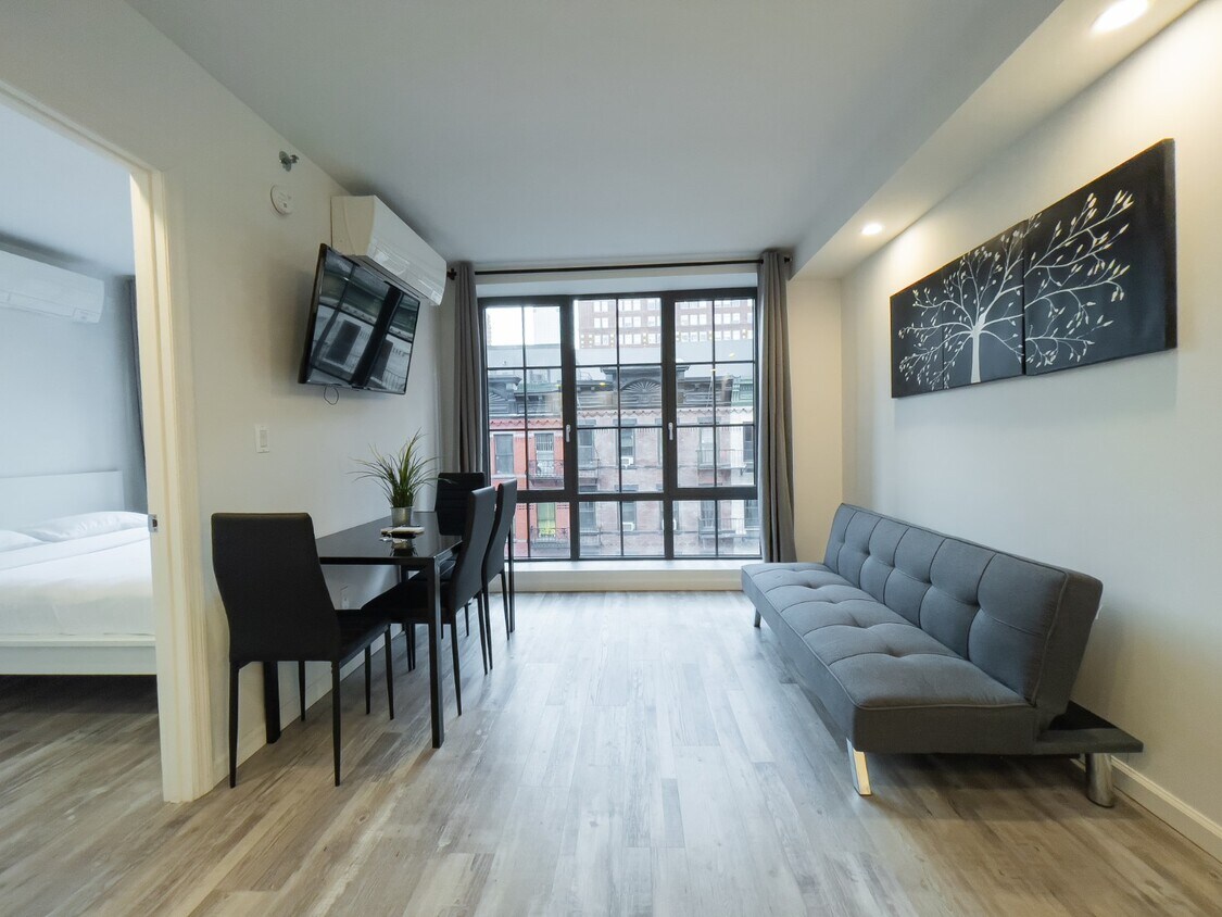 Primary Photo - 433 W 53rd St