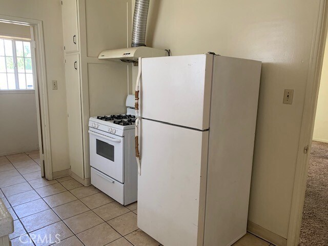 Foto del edificio - 709 W Glendon Way