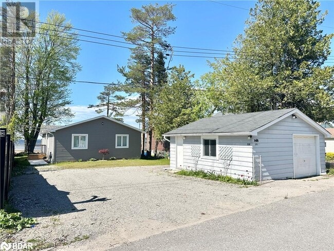 Building Photo - 516 Oleary Ln