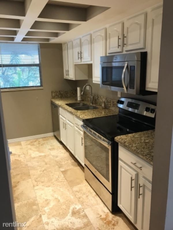 Foto del edificio - 775 Village Lake Terrace