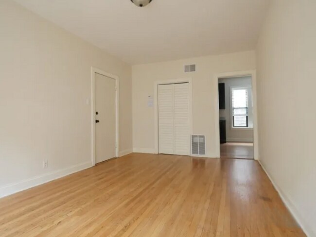 Foto del edificio - 4036 N Ashland Ave