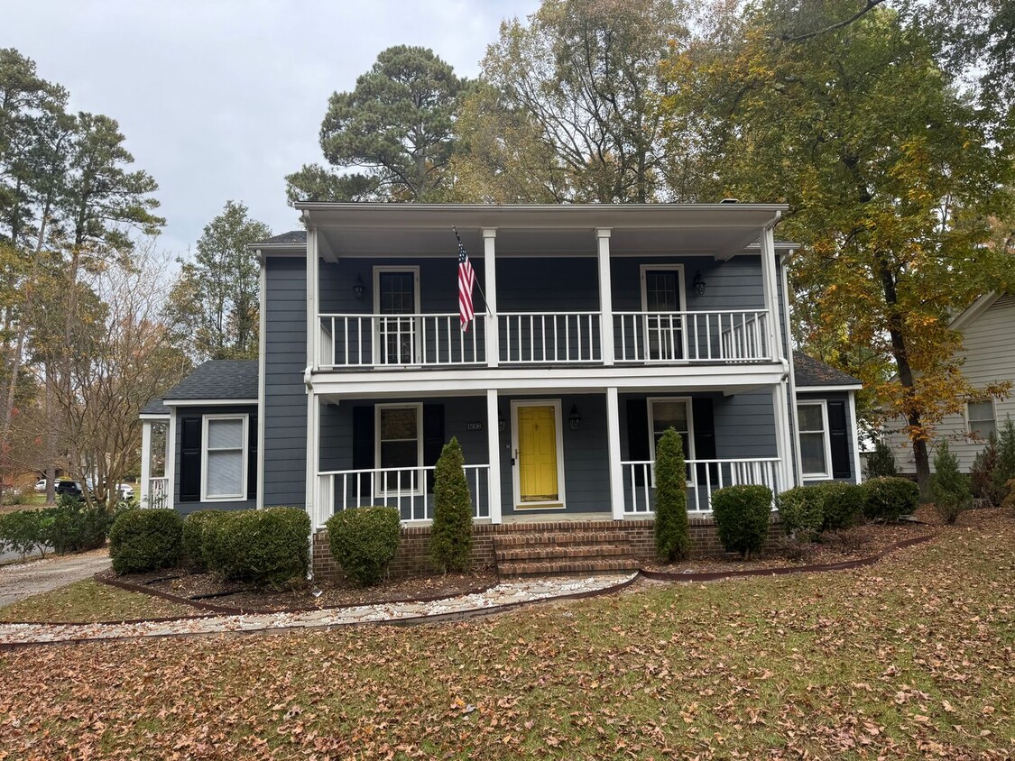 Primary Photo - Beautiful 2 Story Colonial Home