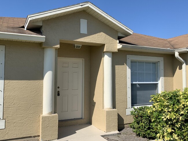 Foto del edificio - 269 SW Ridgecrest Dr