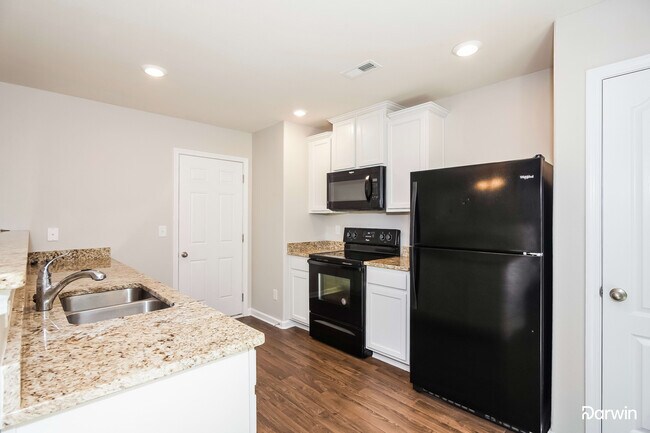 Building Photo - 936 Joselynn Drive