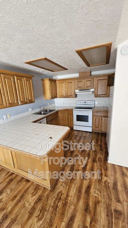 Foto del edificio - 2565 Burlington St NE