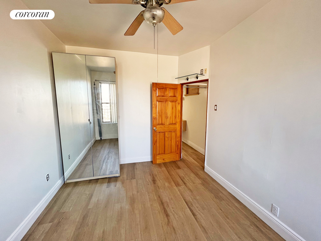 Foto del edificio - 304 S 3rd St