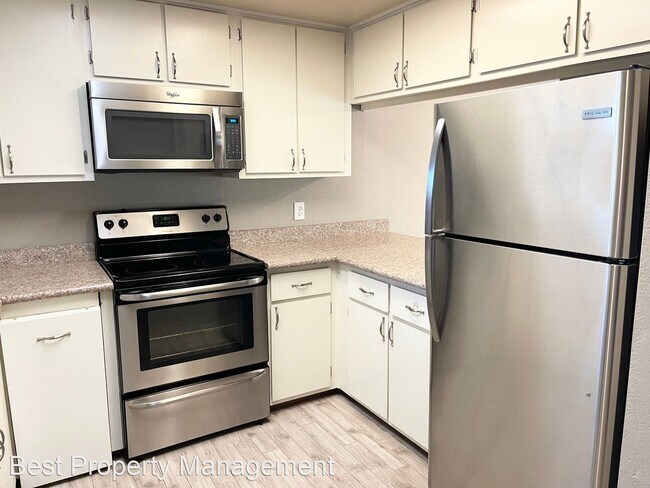 Foto del edificio - 2 br, 2 bath House - 1446 Chateau Cmn #206