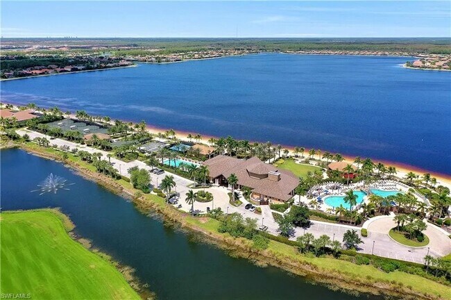 beach club - 9508 Ironstone Ter