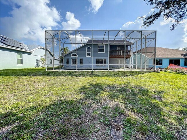 Building Photo - 4828 14th Ave E