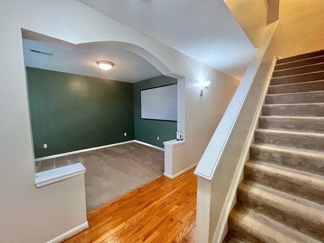 Building Photo - Modern Townhome Just Steps from TQL Stadium!