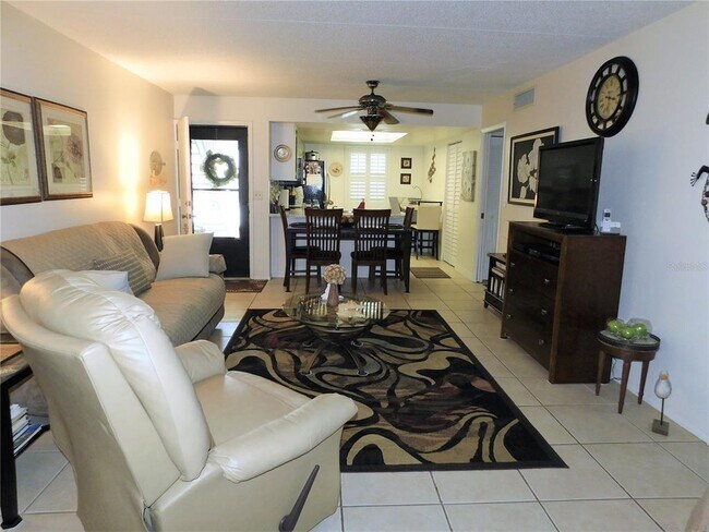 Building Photo - 107 Windward Pl