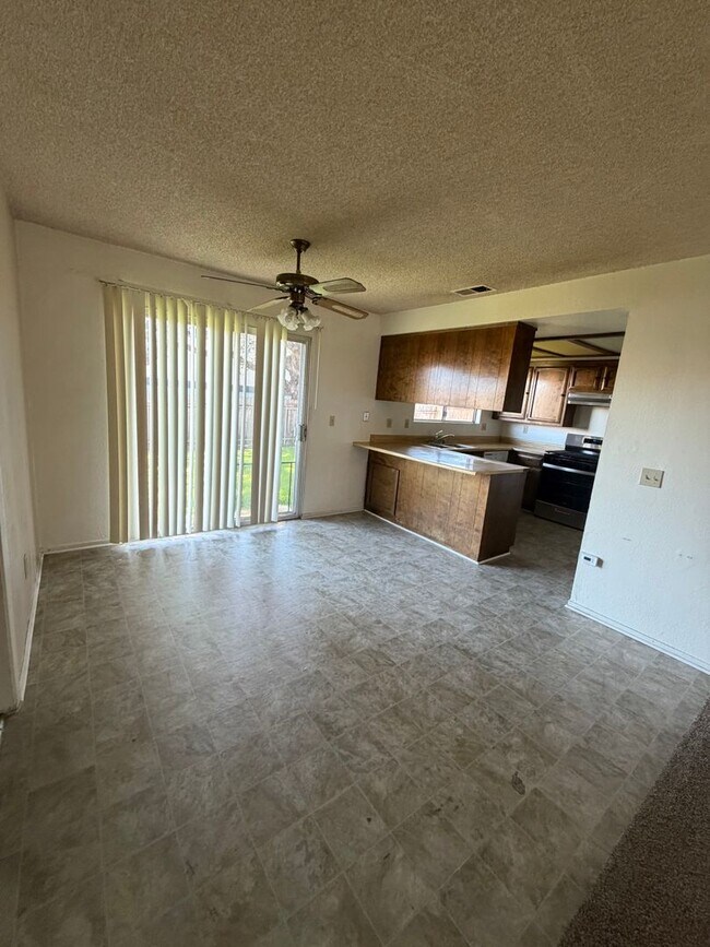 Foto del edificio - 1601 Brighton Ave