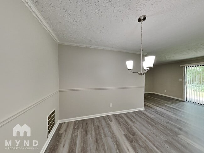 Foto del edificio - 4395 Coopers Creek Dr SE