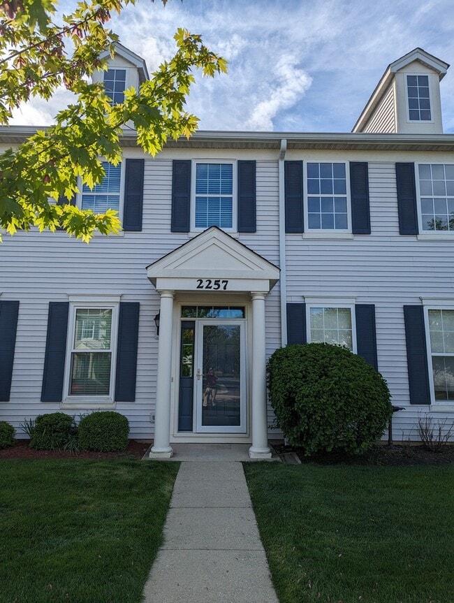 Building Photo - 2257 Georgetown Cir
