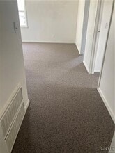 Building Photo - 318 Stone St Building Photo - 318 Stone St