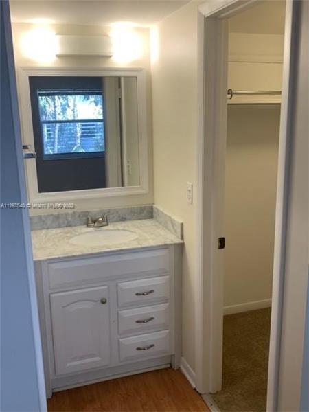 Foto del edificio - 632 NW 13th St