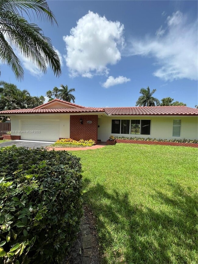 Building Photo - 7321 SW 11th St