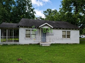 Building Photo - 1550 Zebulon Rd