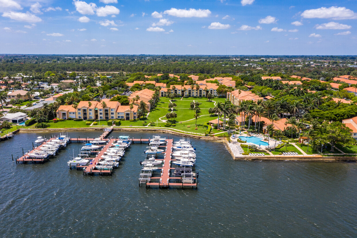 111 yacht club way hypoluxo fl