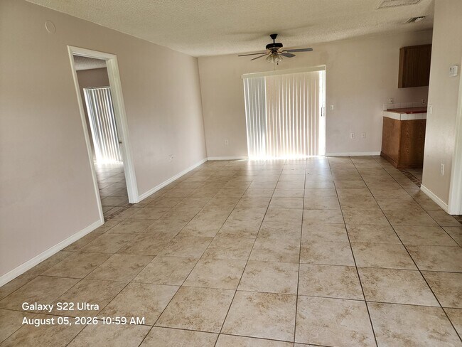 Building Photo - 12373 Shafton Rd