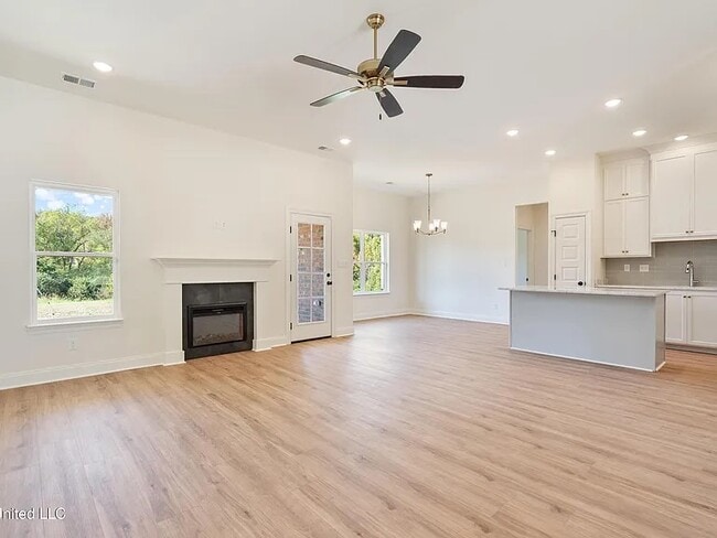 Foto del edificio - Highland Meadows Lot 4