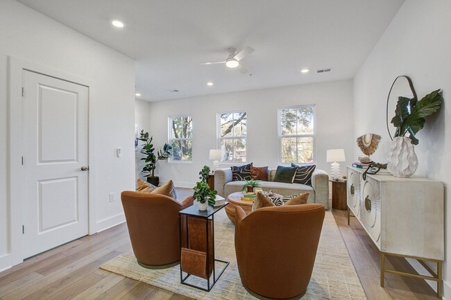 Photo - 2161 W Jimtown Dr Townhome