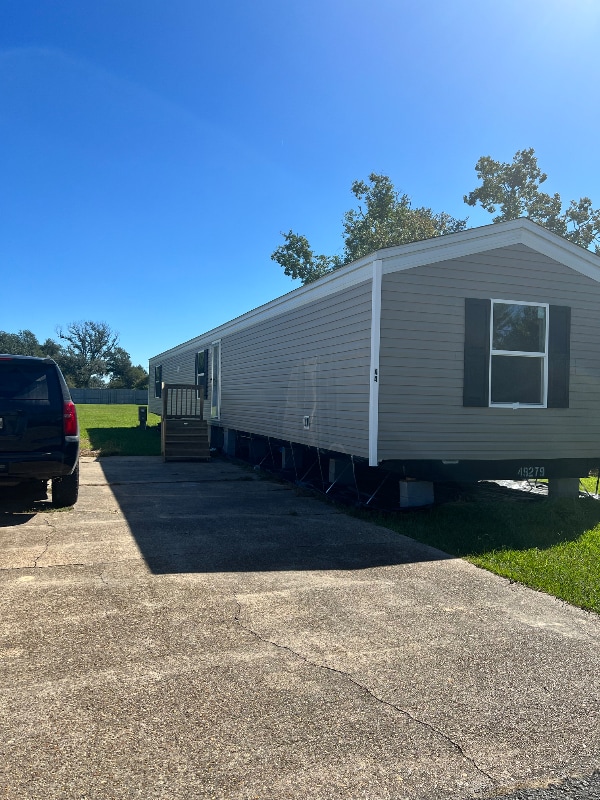 Building Photo - 5859 Tom Hebert Rd