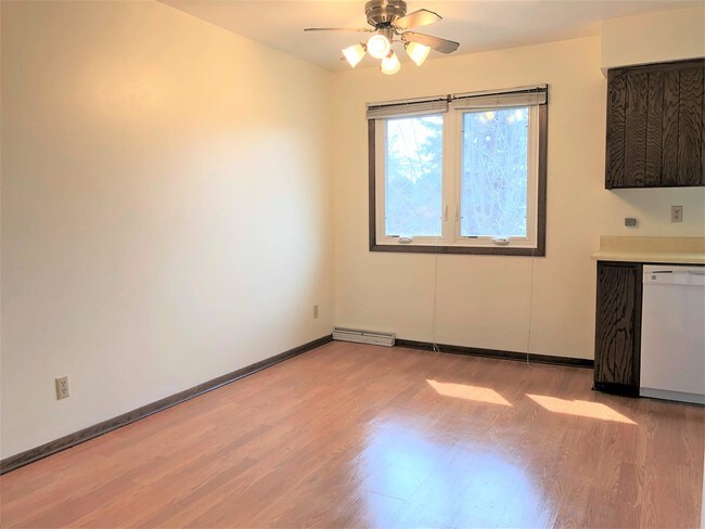 Foto del edificio - 5301 Manitowoc Pkwy