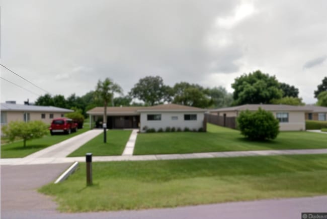 Building Photo - 6048 Merril St