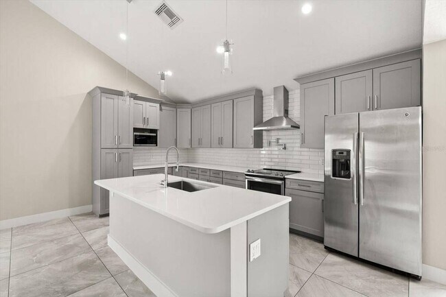 Building Photo - 1509 Red Oak Ct