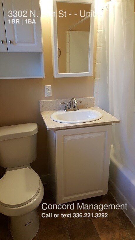 Foto del edificio - 3302 N Elm St