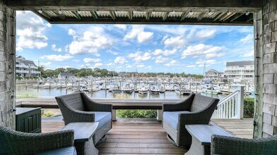 Building Photo - 505 Harbour Cove