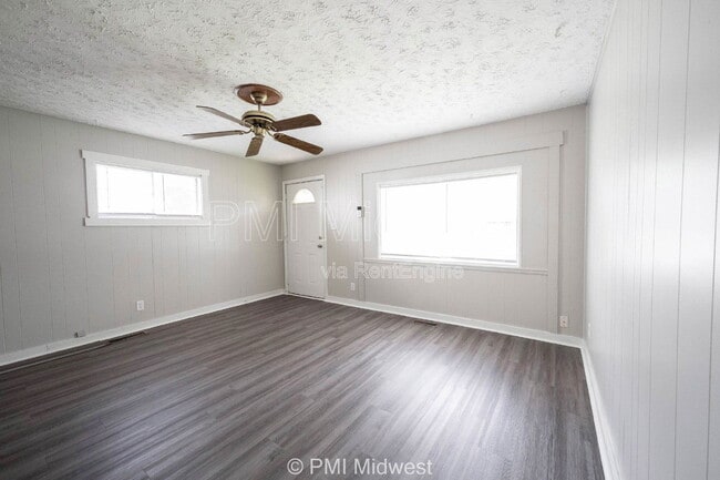 Foto del edificio - 3748 N Hawthorne Ln